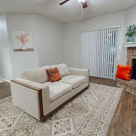 Sleeps 4, Value Retreat - Free Garage Pet Friendly Apartamento